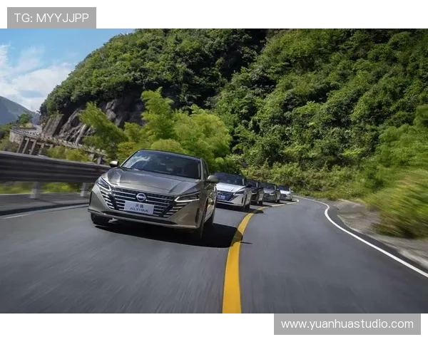 2.0L新天籁156马力，乘坐舒适，家用是不是小马拉大车？